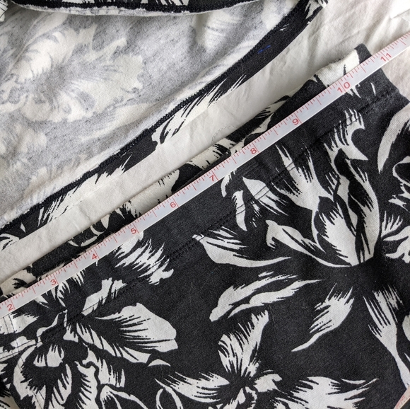 Dingolay EUC floral 2 Piece skirt set crop tie top small Barbados black white - Picture 14 of 16